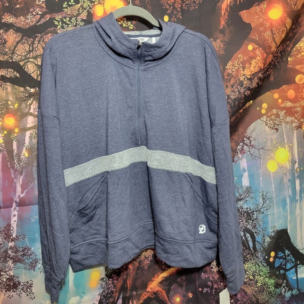 Womens Sweatshirt‎